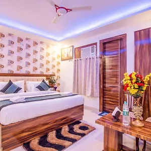 Hotel Festival Mahipalpur Delhi Airport - Near Delhi Aerocity 3*, New Delhi India